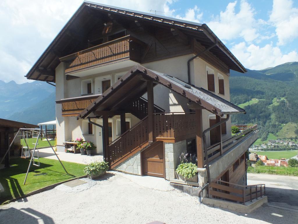 Best House Snc Di Elisa Baroni E Beatrice Dei Cas บอร์มิโอ ภายนอก รูปภาพ